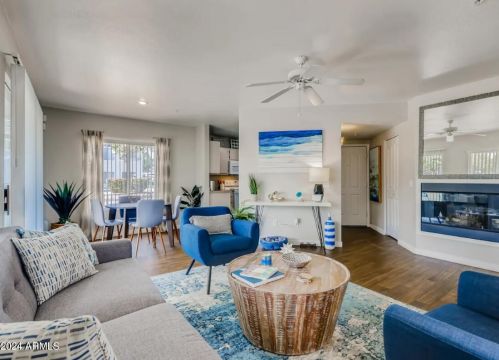 7400 Arrowhead Clubhouse Dr, Glendale, AZ 85308-8806