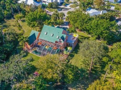 521 Marion Ct, Palm City, FL 34990-1706