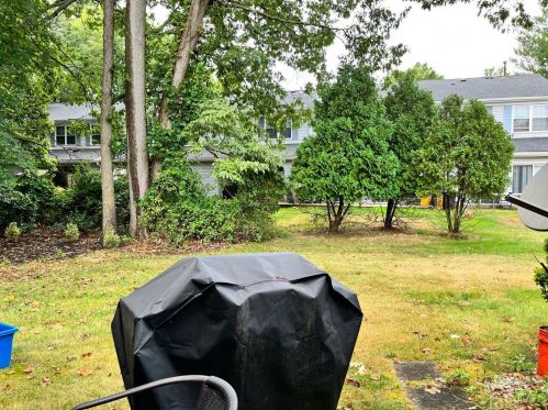 223 Palombi Ct, East Brunswick NJ  08816-5020 exterior