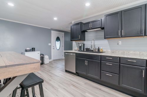 115 High St, Hebron OH  43025-9038 exterior