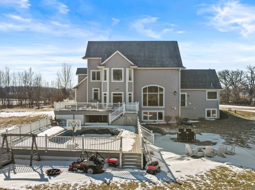 23516 Burlington Rd, Kansasville, WI 53139-9610