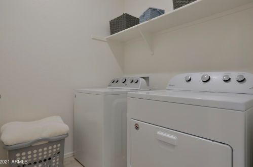 33817 30 Ln, Phoenix AZ 85085 exterior