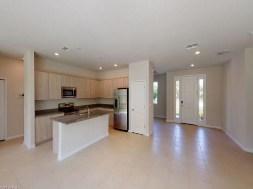 1414 6 Ave, Cape Coral FL  33909-0013 exterior