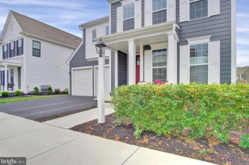 225 Hoke Farm Way, Navy Sup Dpt, PA 17050-4101