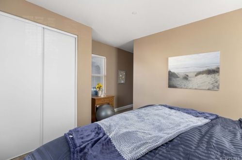 1724 Milling St, Lancaster CA exterior