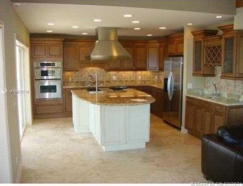 850 Indian River Dr, Sebastian, FL 32958-4162