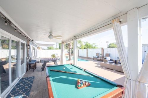 1031 Gale St, Escondido CA  92027-1230 exterior