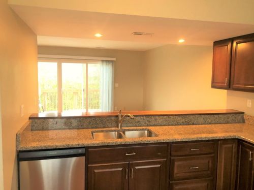 102 Kingsway Ct, Newport KY  41076-1852 exterior