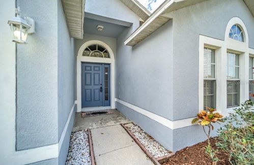 1712 Alhambra Crest Dr, Ruskin, FL 33570-7918