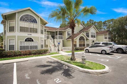2048 Royal Bay Blvd, Kissimmee, FL 34746-5491