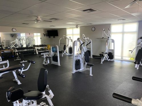 17704 Bellechase Cir, San Diego CA 92128-2097 exterior