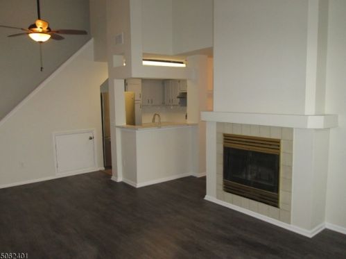 24 Wescott Rd, Bedminster, NJ 07921-2022