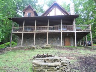 155 Merrywether Ln, Boone NC  28607-7466 exterior