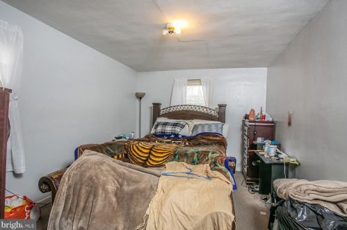 629 Hamilton St, Norristown PA 19401-4201 exterior