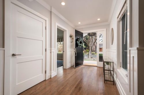 1914 Kentucky St, Redwood City, CA 94061-3222