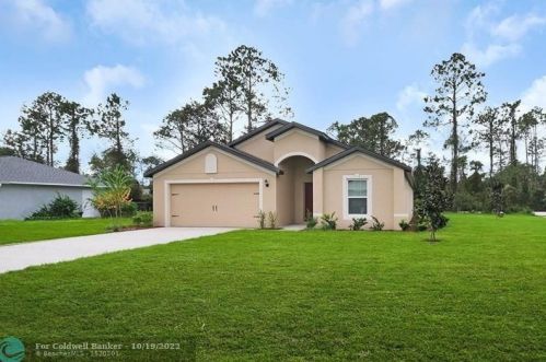 2198 Algiers St, Fort Pierce, FL 34953-5739