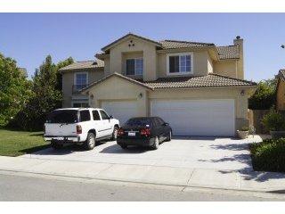 441 Regal Dr, Hollister, CA 95023-7046