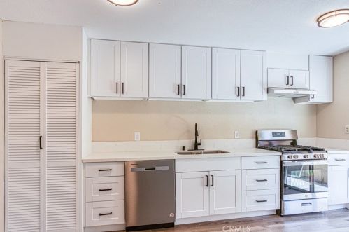 44951 Harlas Ave, Lancaster, CA 93534-2144
