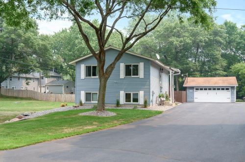180 Glenmar Ave, Saint Paul, MN 55115-2065