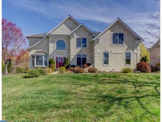 2017 Saint Andrews Dr, Berwyn, PA 19312-1983