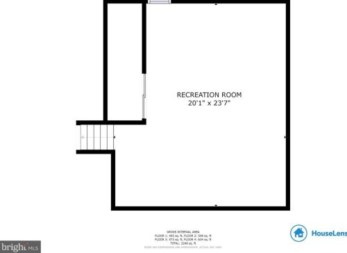 8467 Falling Leaf Rd, Springfield VA  22153-2503 exterior