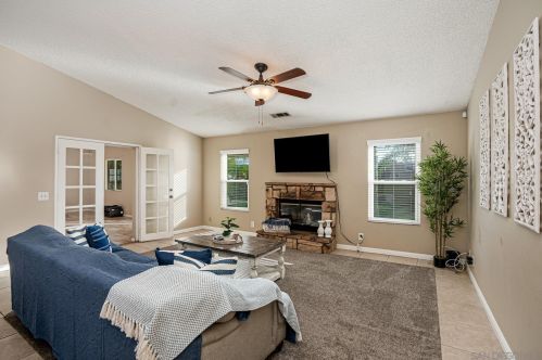 22335 Osprey Ct, Wildomar CA  92595-8147 exterior