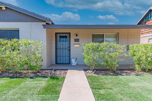 1106 12 St, Phoenix AZ 85086-7448 exterior