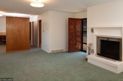 3004 Dunbar Rd, Saint Cloud MN  56301-9609 exterior