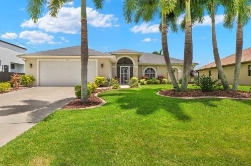 1112 24th St, Cape Coral, FL 33990-0066