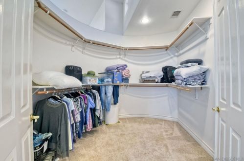 37550 Avenida Bravura, Temecula CA  92592-9054 exterior