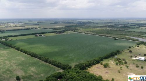 0000 Schmoekel Rd, Marion, TX 78124-6032