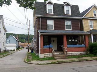 218 Brady St, Butler, PA 16001-5220