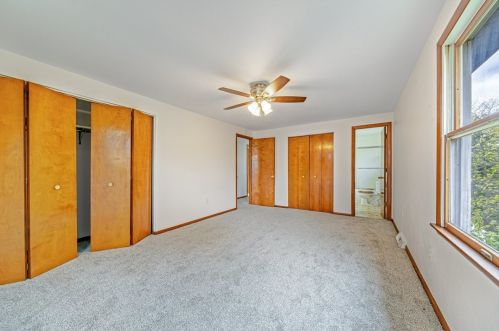 212 Halsey Dr, Mckeesport PA  15132-7510 exterior