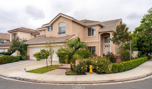 9 Arbusto, Irvine, CA 92606-0601