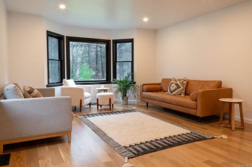 325 Hartwood Rd, Monticello NY  12777-6432 exterior