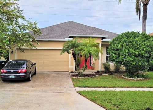 2073 Victoria Falls Dr, Orlando, FL 32824-4309