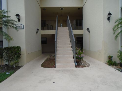 1661 Balfour Point Dr, West Palm Beach, FL 33411-3902