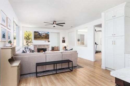 43020 Noble Ct, Temecula CA  92592-4385 exterior