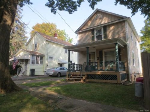 110 Chestnut St, Medina, NY 14103-1707