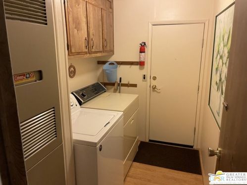 69521 Parkside Dr, Desert Hot Springs CA  92241-8719 exterior