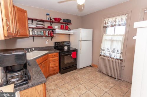 296 2nd St, Highspire PA  17034-1555 exterior