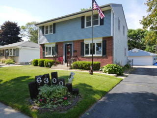 6300 Hustis St, Milwaukee, WI 53223-5422
