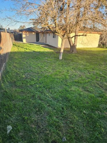 113 Kiwi St, Los Banos CA  93635-3127 exterior