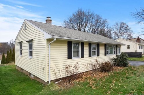 169 Merigold Dr, New Britain, CT 06053-1428