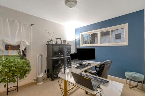 561 Vernon Heights Blvd, Marion OH  43302-5343 exterior