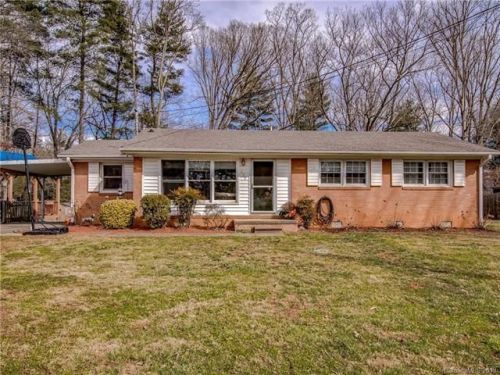 239 Richmond Hill Dr, Asheville, NC 28806-3916