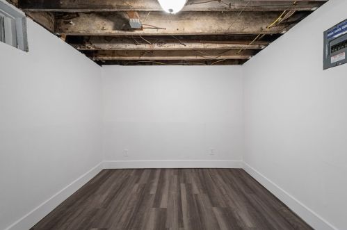 234 Berkley Ave, Pittsburgh PA  15221-4803 exterior