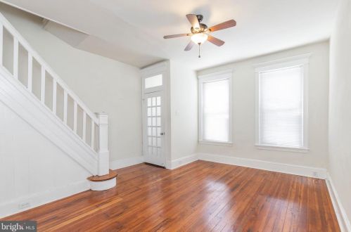 1631 Lawrence St, Philadelphia PA  19122-3001 exterior