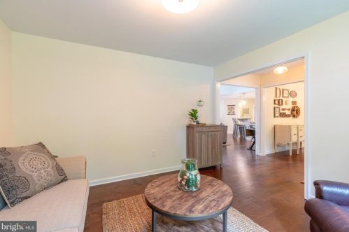 300 Williamson Way, Downingtown PA  19335-1587 exterior