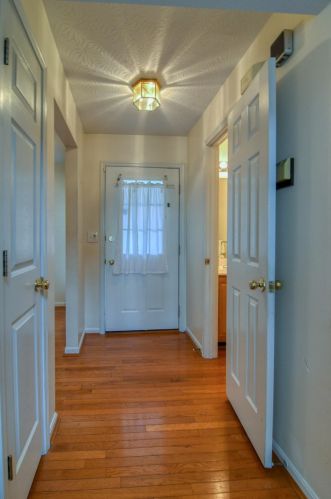 7281 Ridge Edge Ct, Florence, KY 41042-4327